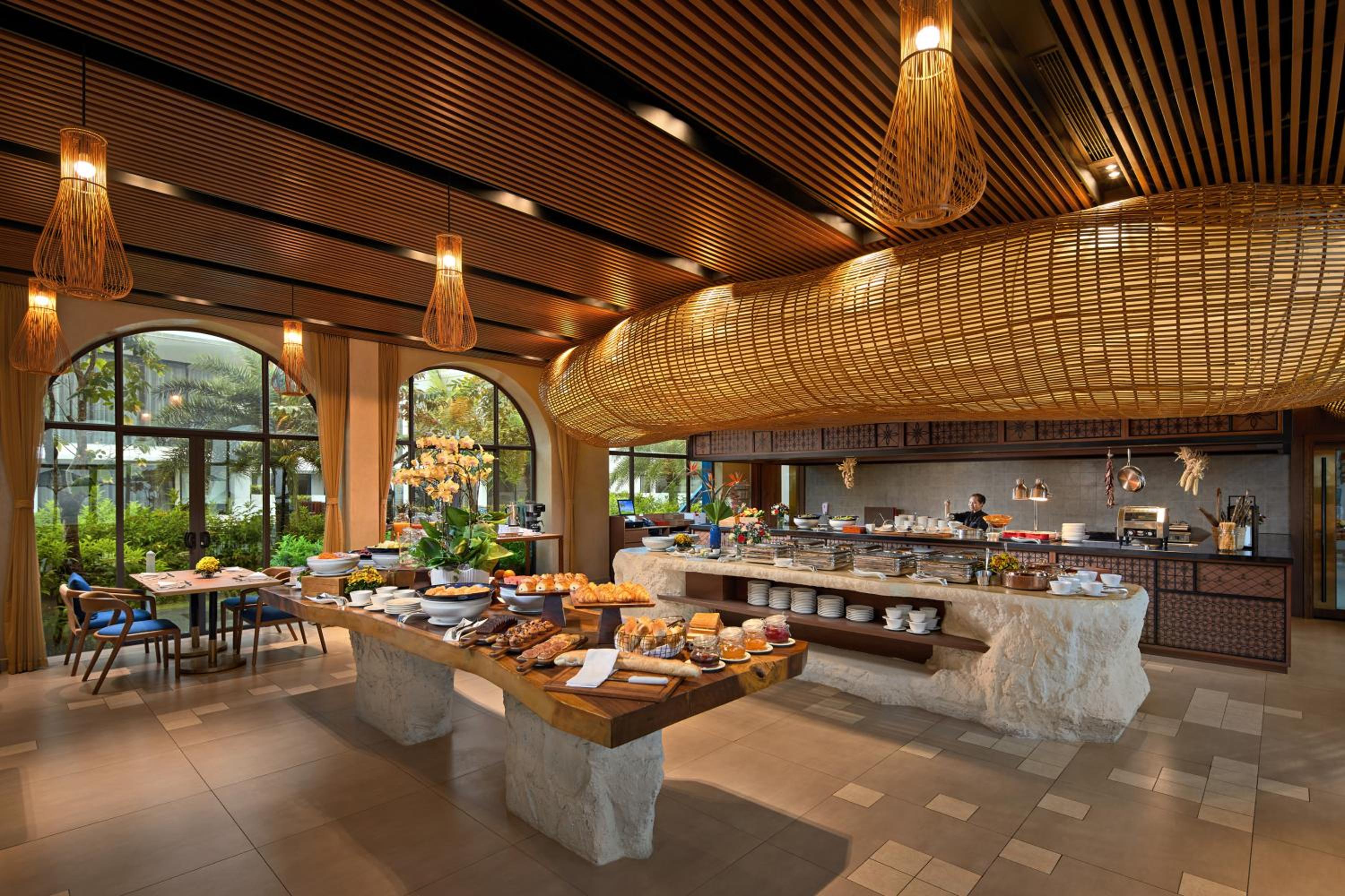 Royal Beachfront Villas & Spa Hoi An Danang — 13