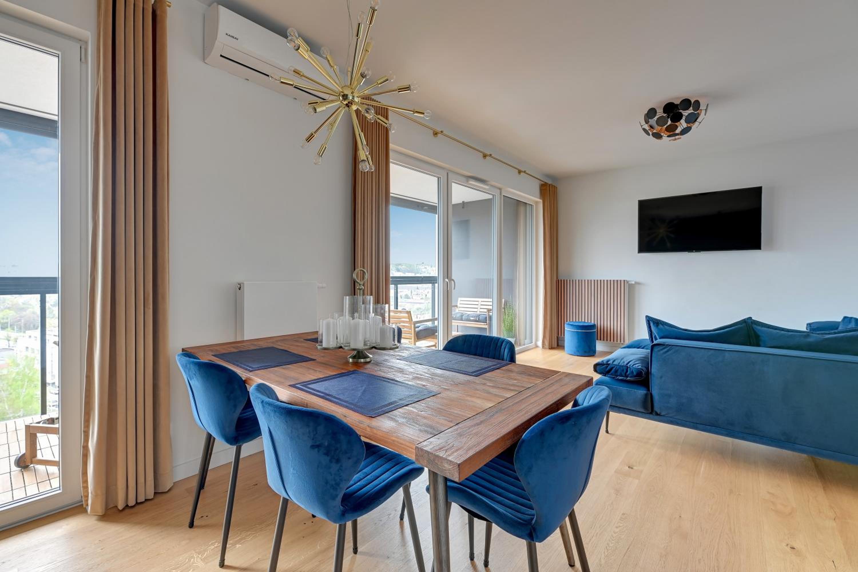 Gdynia Baltic Sea Horizon by Downtown Apartments