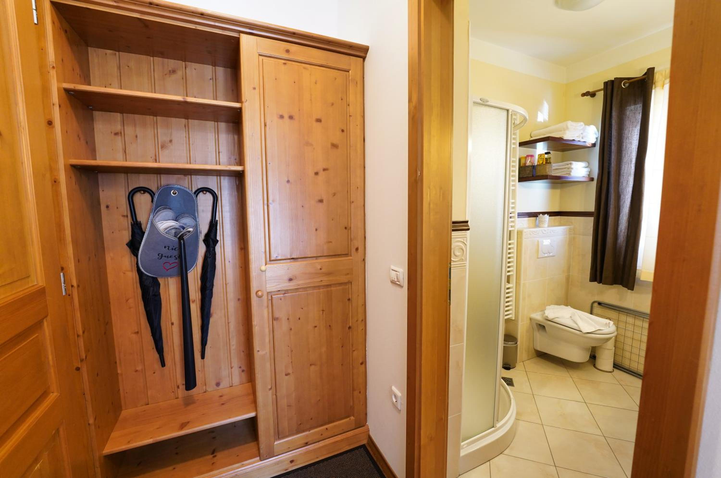 Apartments Vršič with beautiful views on the Mountains and free parking