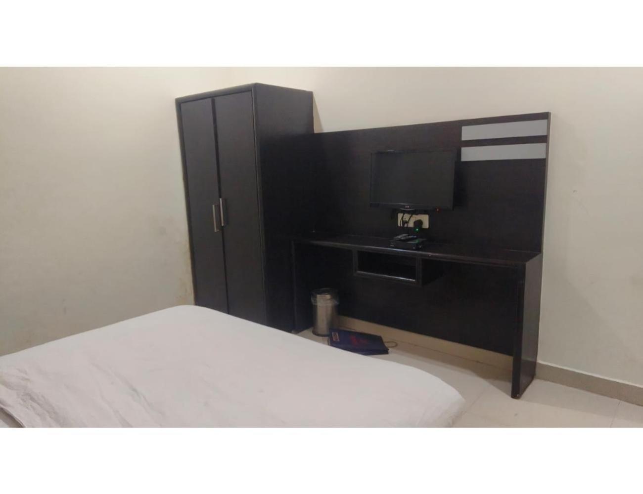 Hotel Shree Jee Bhawan, Sitapur view 4
