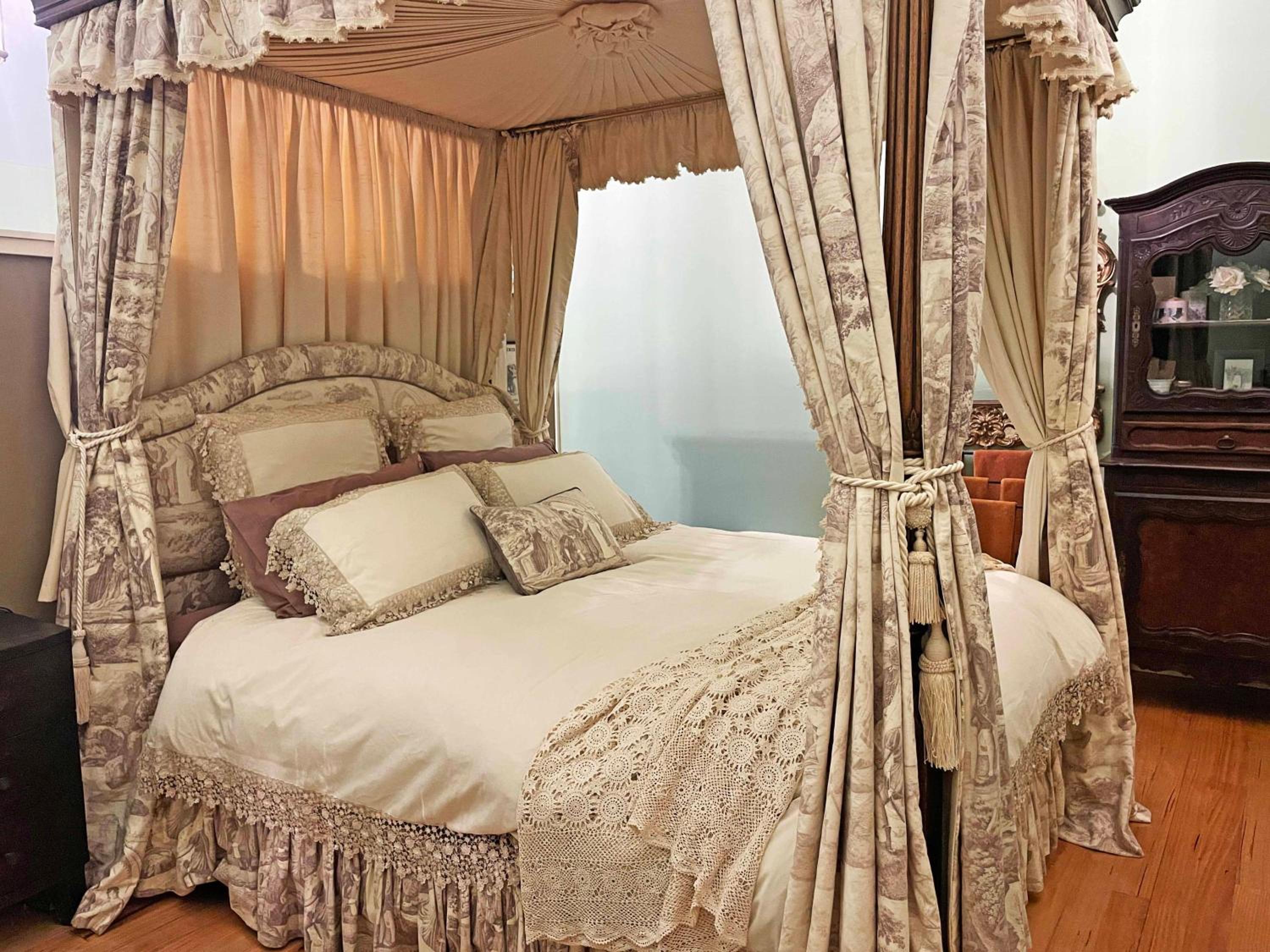 Gold and Grapes Garden Suites