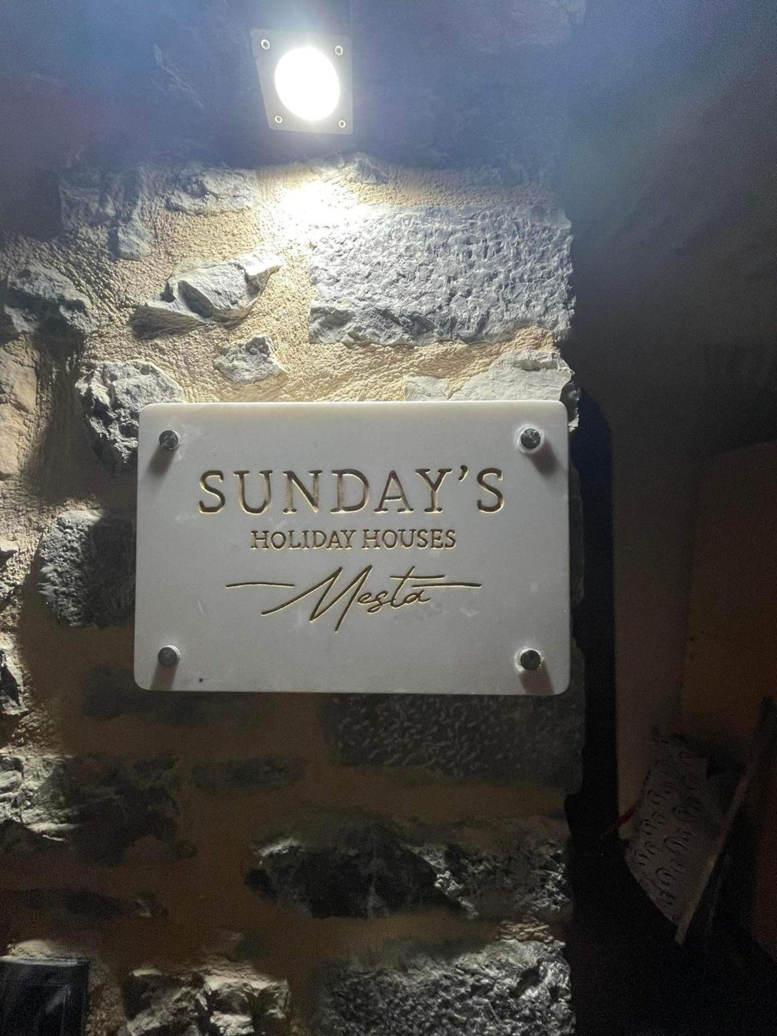 Sundays Holiday Apartments