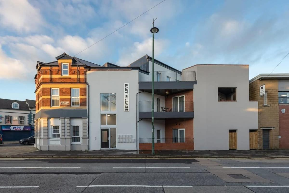 East Village 1 Bed Penthouse Apartment in Belfast view 4