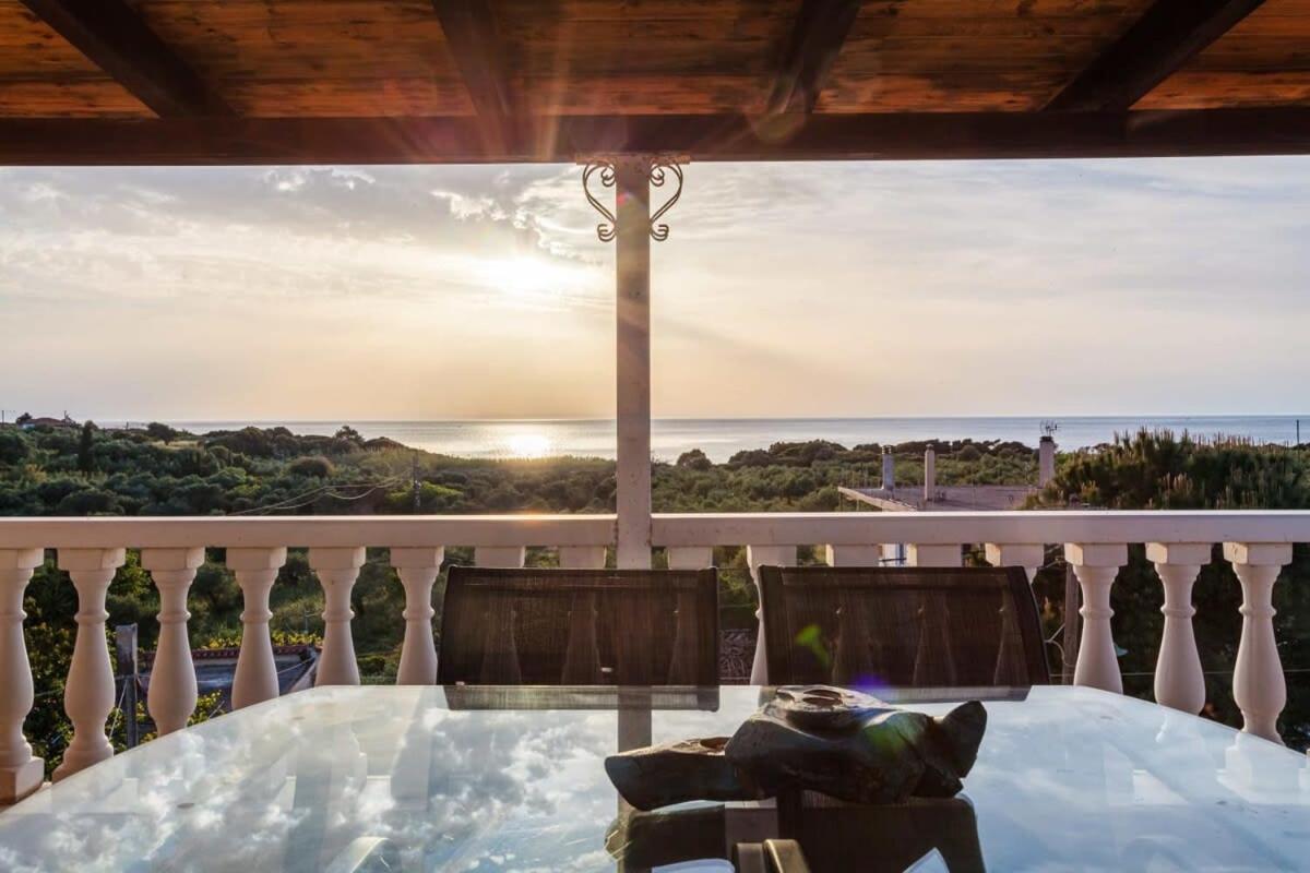 Seaside Oasis - Luxurious Villa with Private Pool view 2