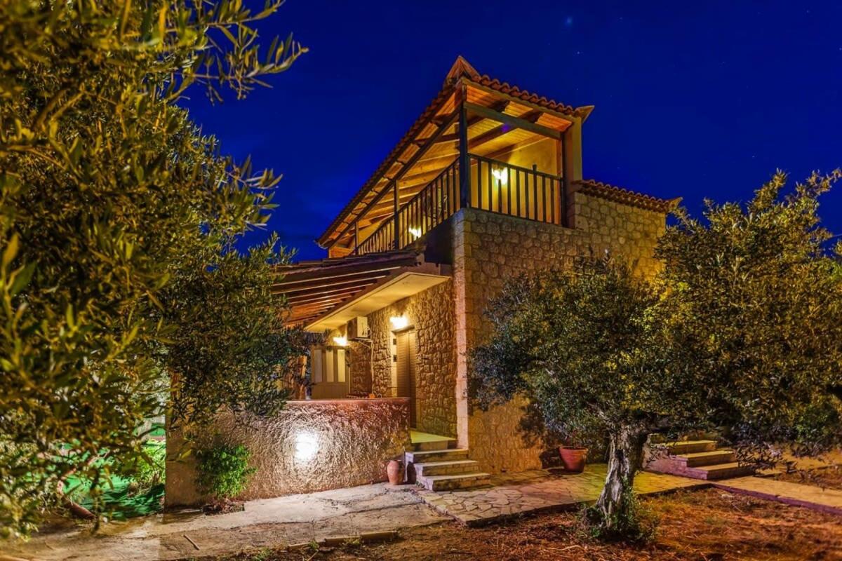 Selinitsa Stone Residence-Private Poolside Retreat