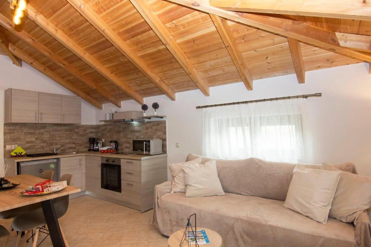 Selinitsa Stone Residence-Private Poolside Retreat