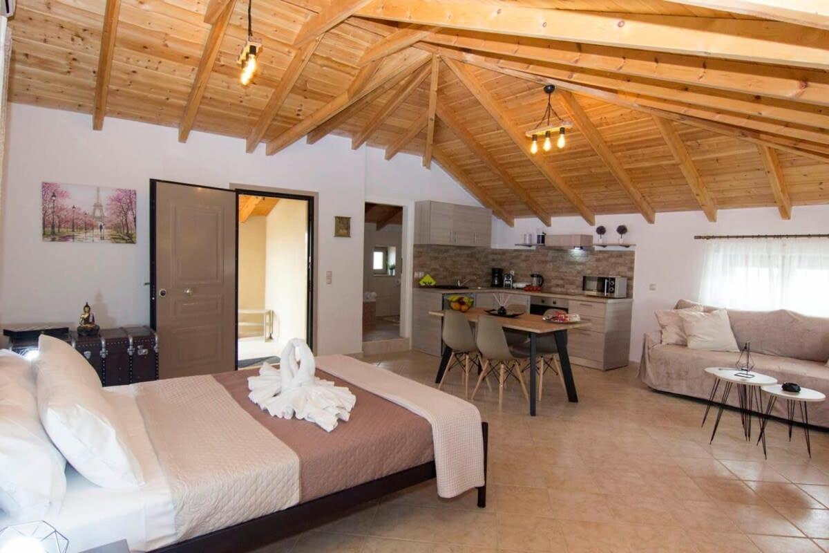 Selinitsa Stone Residence-Private Poolside Retreat