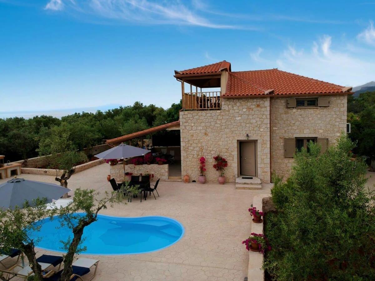Selinitsa Stone Residence-Private Poolside Retreat