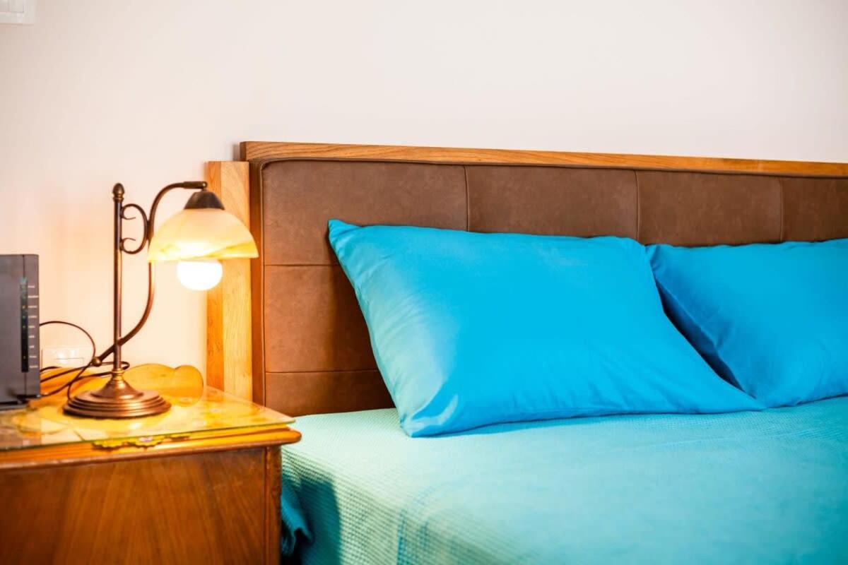 Kalamata City Nest - Central & Cozy Hideout photo 2