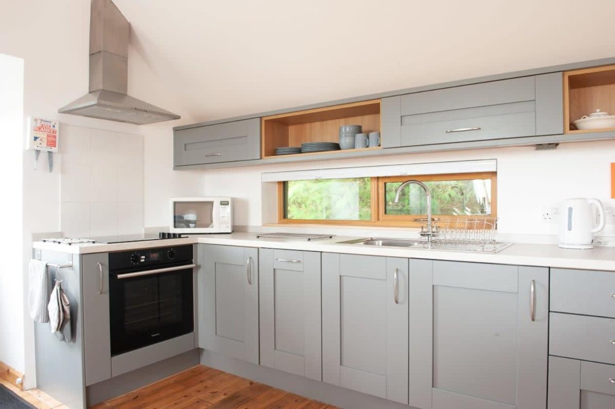 Yelverton Vacations - Dartmoor Barn on North Hessary Tor - Property Image 2