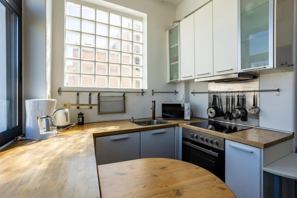 Acropolis Cozy Studio Home in the Heart of Athens