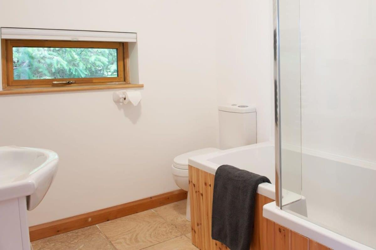 Yelverton Vacations - Dartmoor Barn on North Hessary Tor - Property Image 1