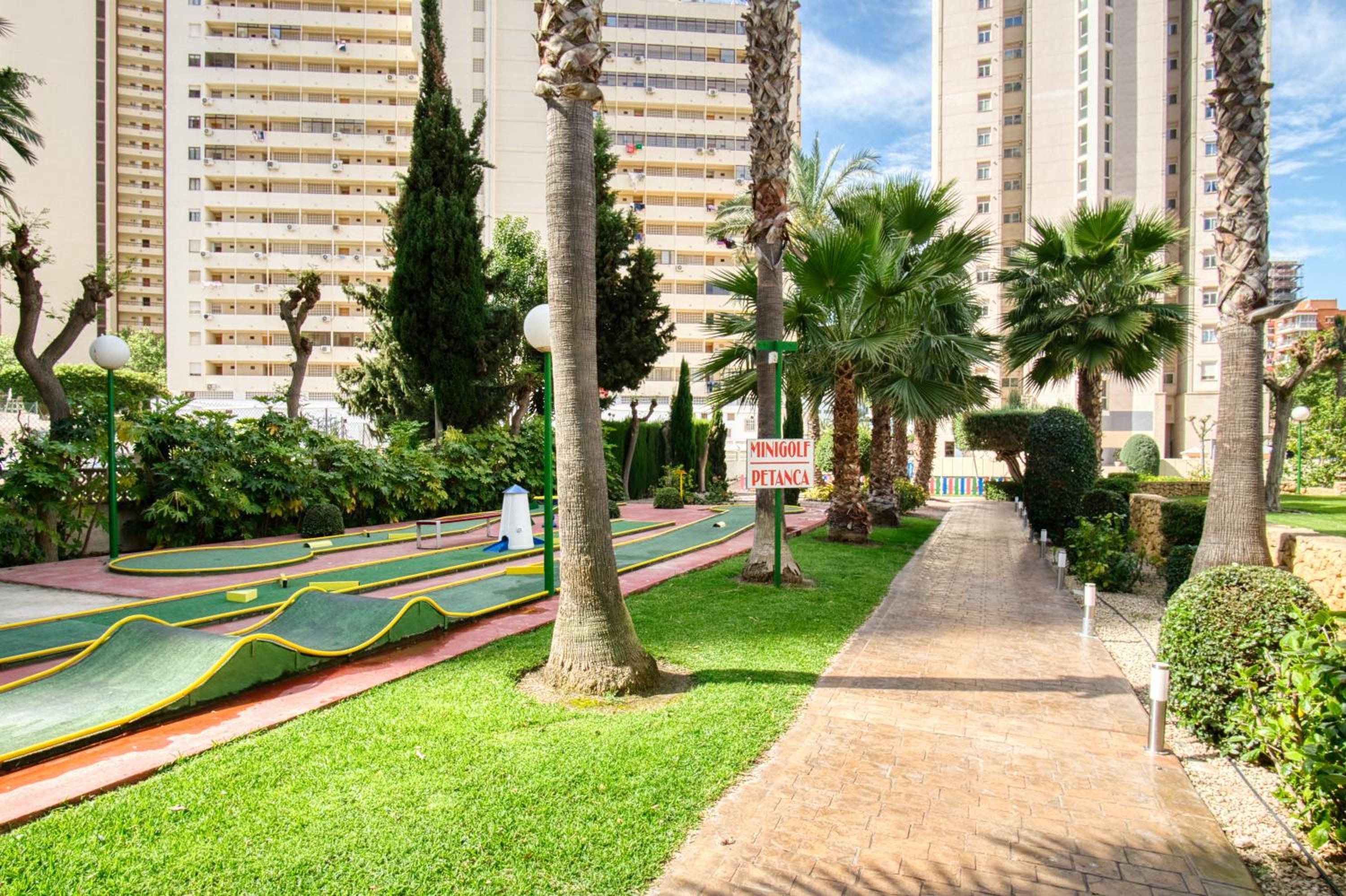 activities & amenities