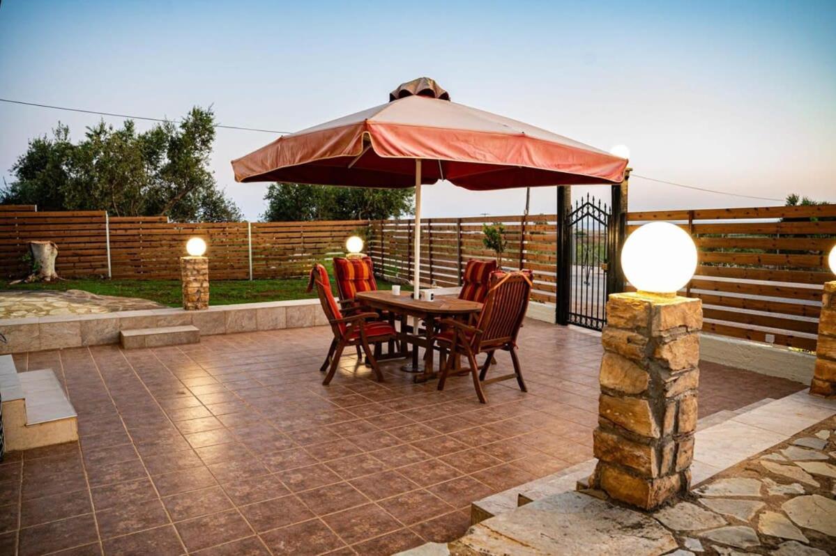 Filiatra's Cozy Haven A Peaceful Escape in Nature view 3