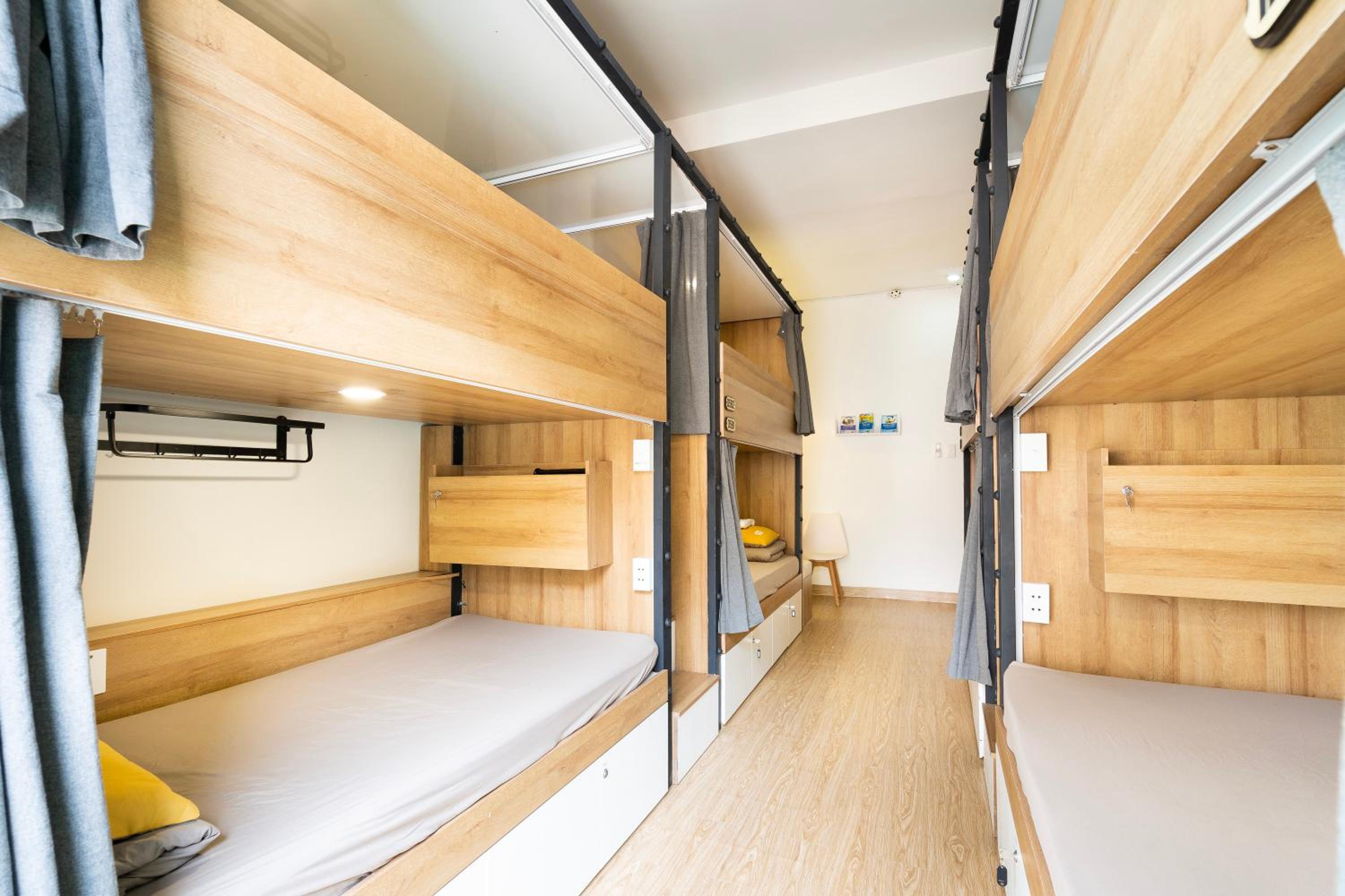 Dorms Bui Vien - Walking street