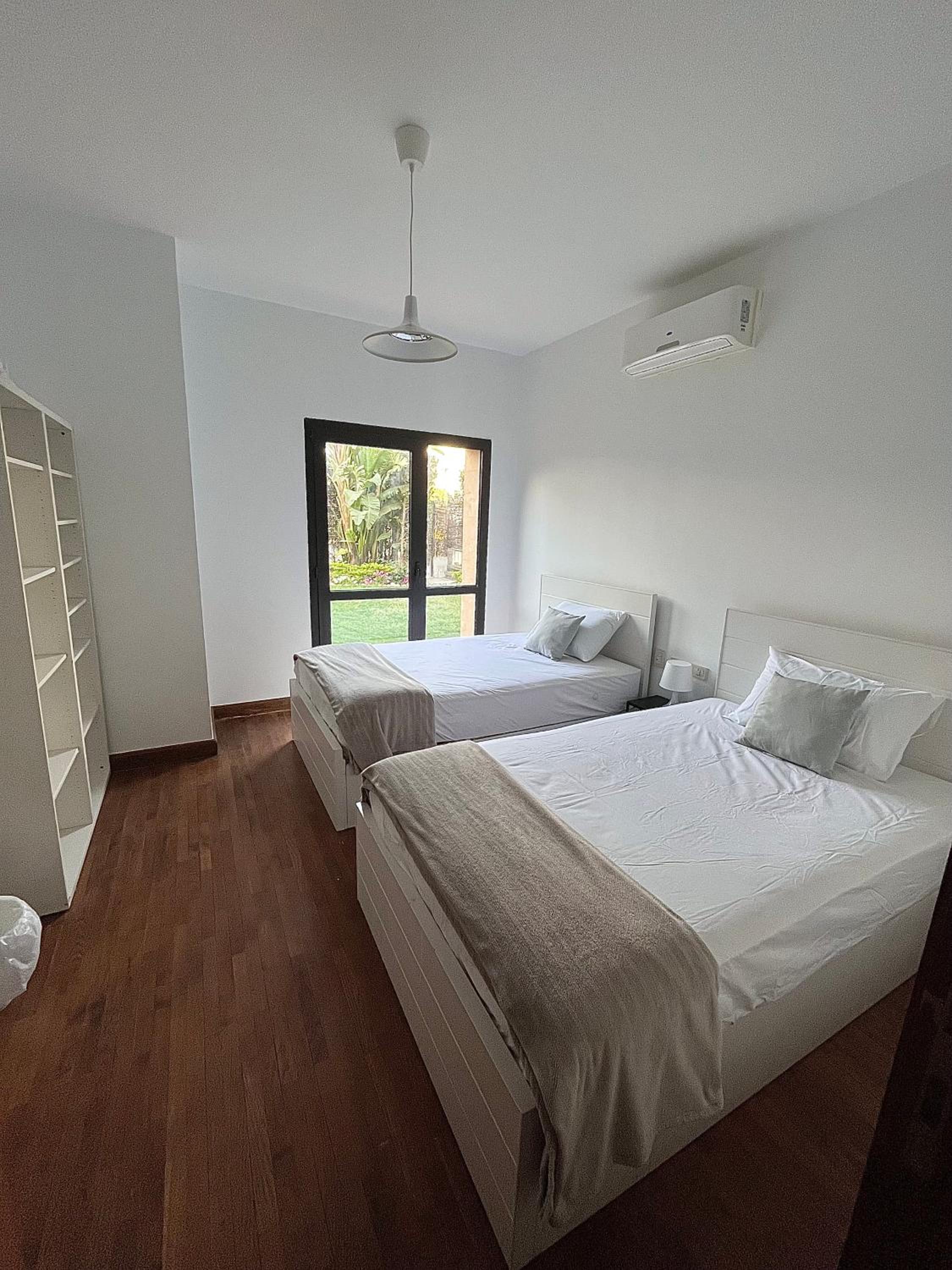 Boho Westown Apartment with Garden Families only