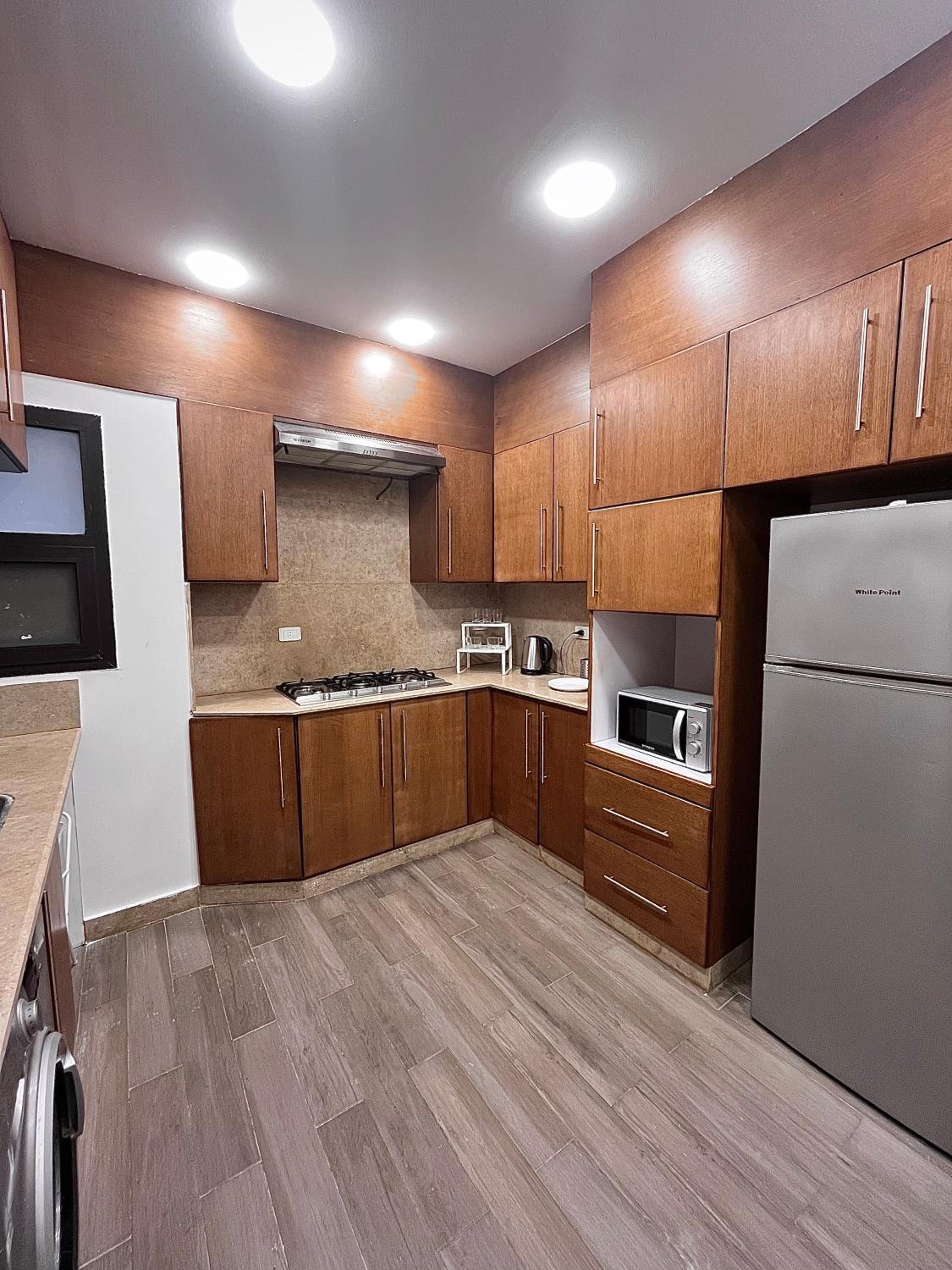 Boho Westown Apartment with Garden Families only