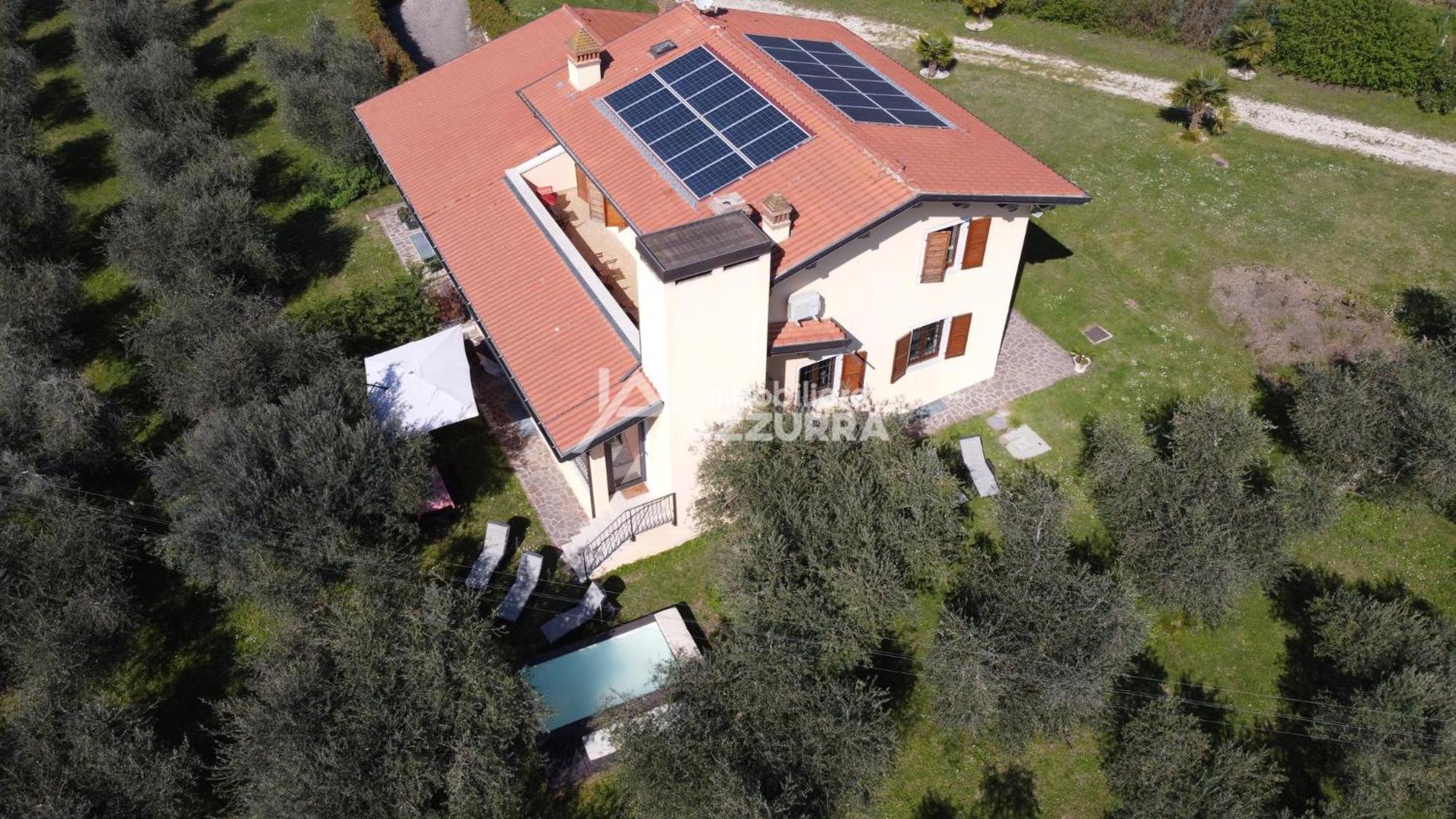 Hotel Villa i Roccoli - Immobiliare Azzurra - Image 1