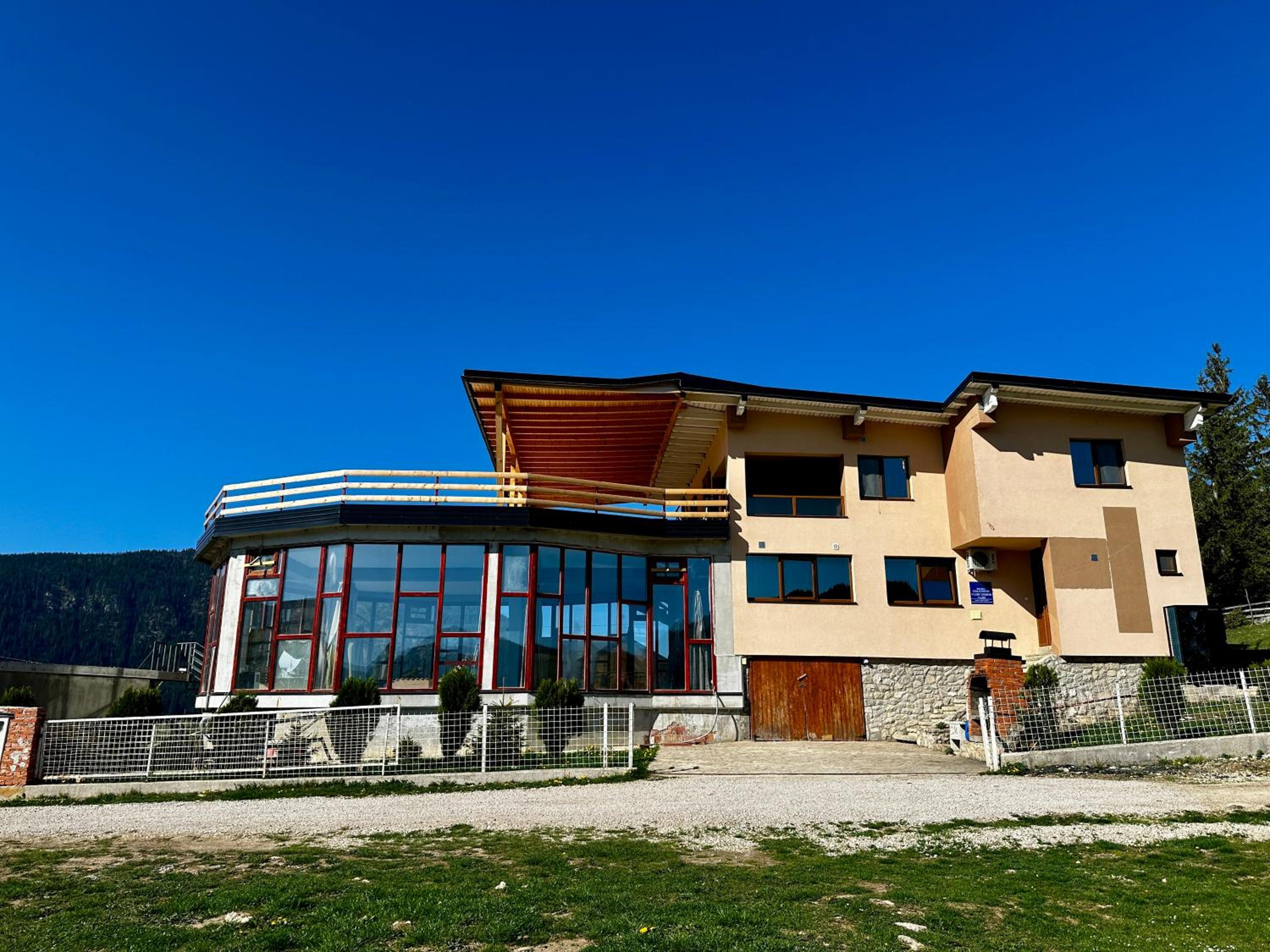Vlasic Odmor - Villa Wellnes & spa view 3