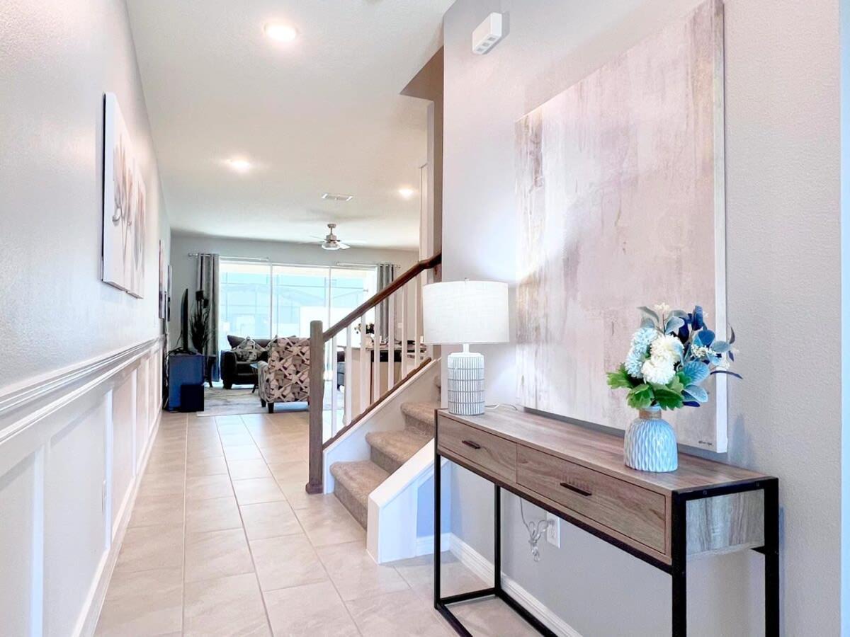 Beautiful 5 Bed Resort Town Home near Disney -1648 view 2
