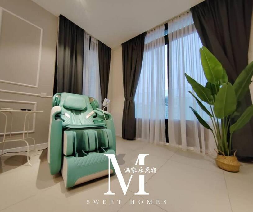 Arcoris Mont Kiara 16#Sunway 163# Executive Suite 1 Bedroom Balcony 1-2Pax