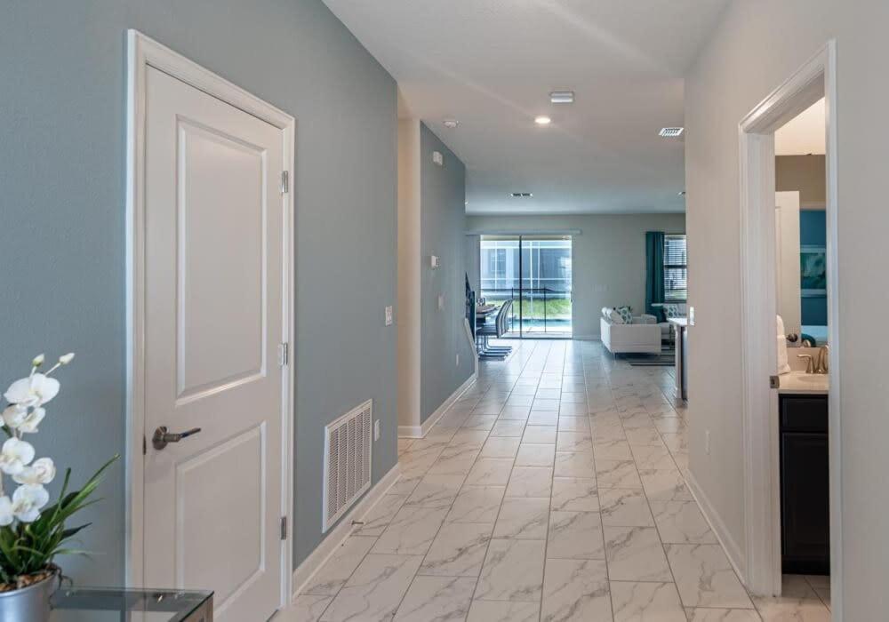 Beautiful 7Bed Pool Home with Game Room-820DSD view 2