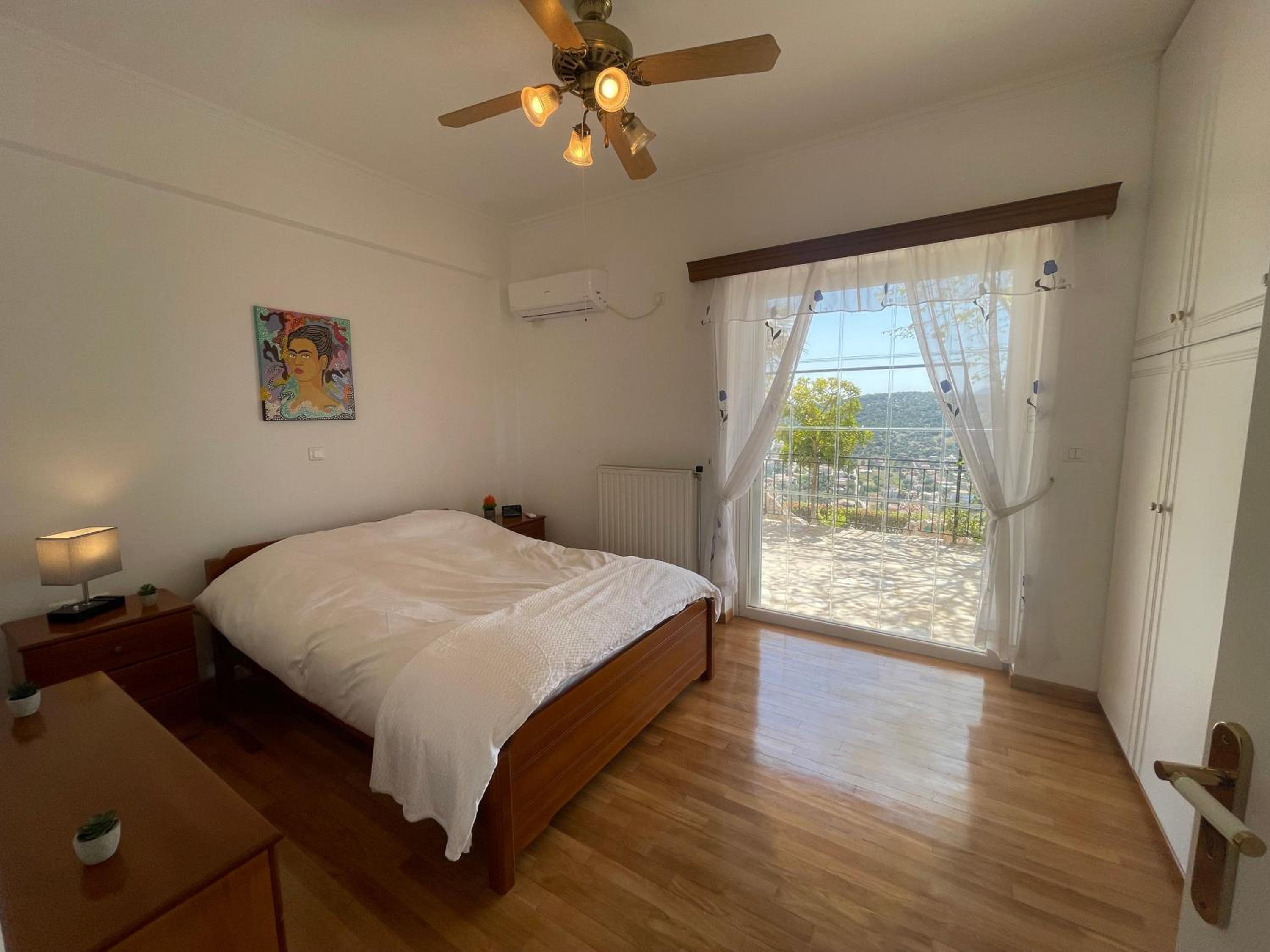 Eagles Nest Villa Athenian Riviera in Aghia Marina near Lagonisi, next to the beach close to Athens Airport view 3