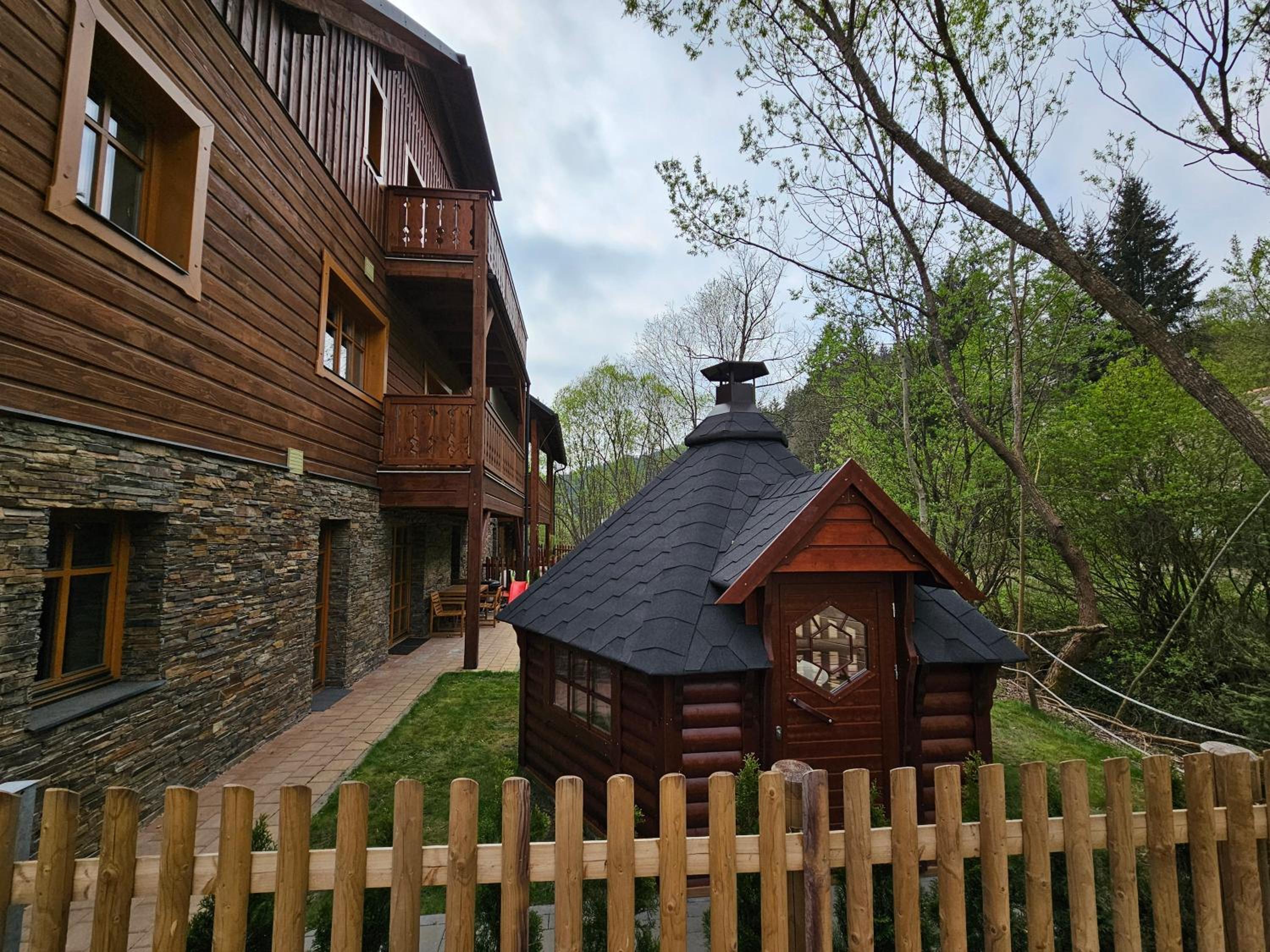 Apartmány Jezerné