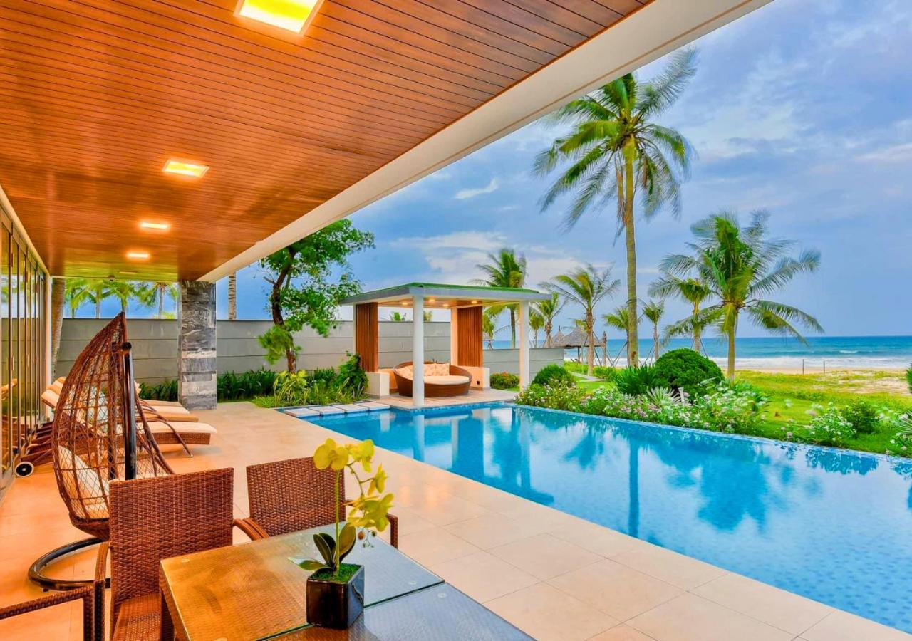 Deluxe Beachside Resort Danang