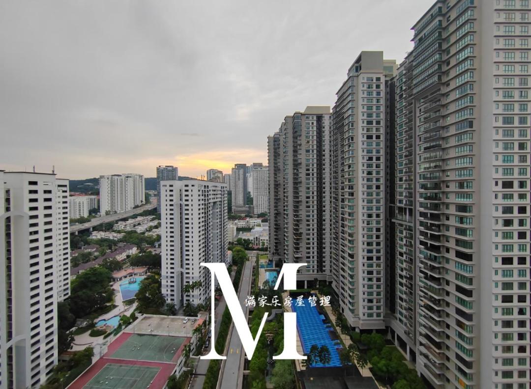 Arcoris Mont Kiara 2# Sunway 163# 2-Bedroom with balcony 2-4Pax