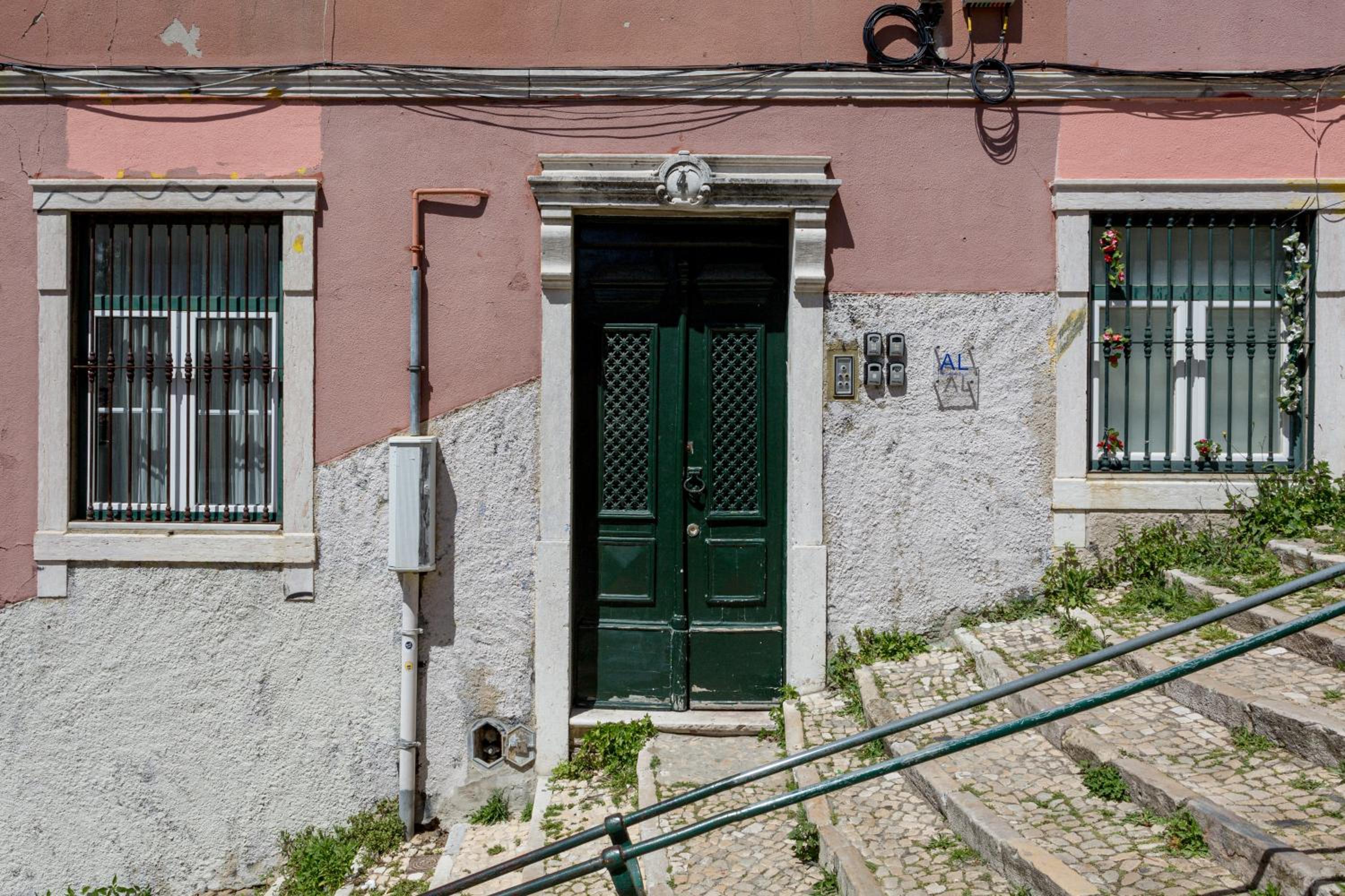 JOIVY Charming Flat Near Cerca da Graça