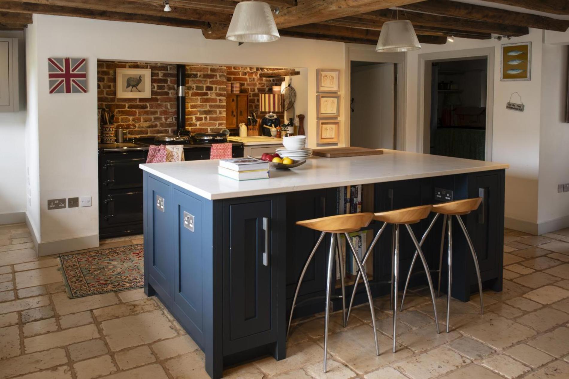 Fabulous Farmhouse in Hampshire