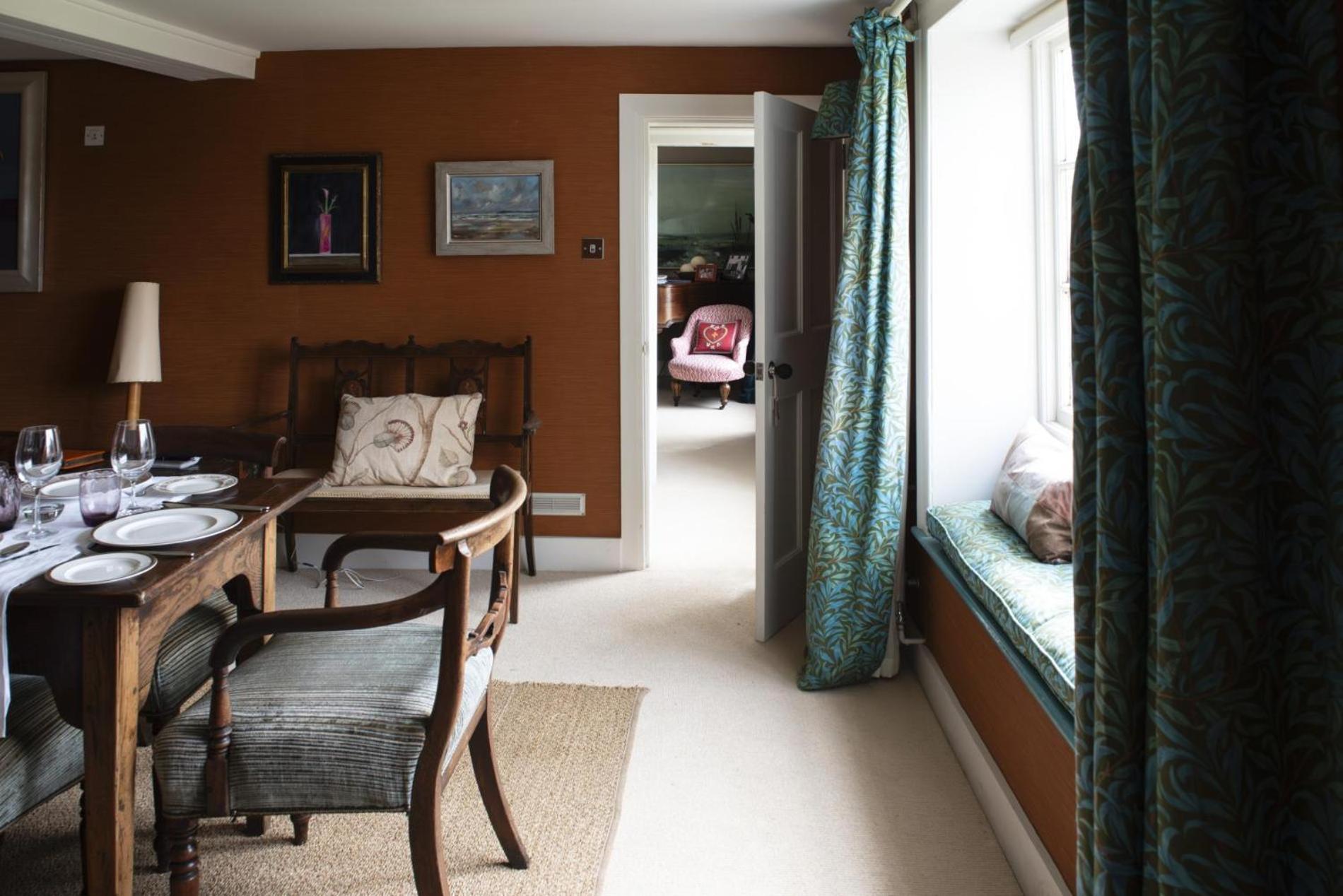 Fabulous Farmhouse in Hampshire