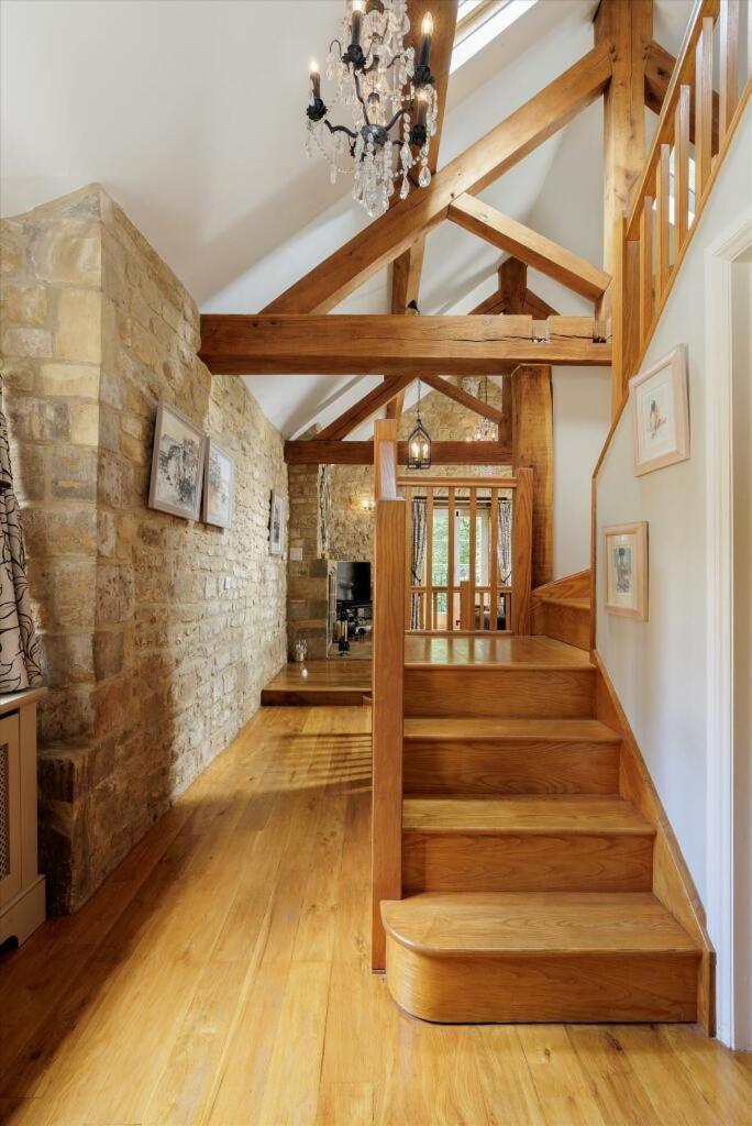 Fabulous Farmhouse in Hampshire