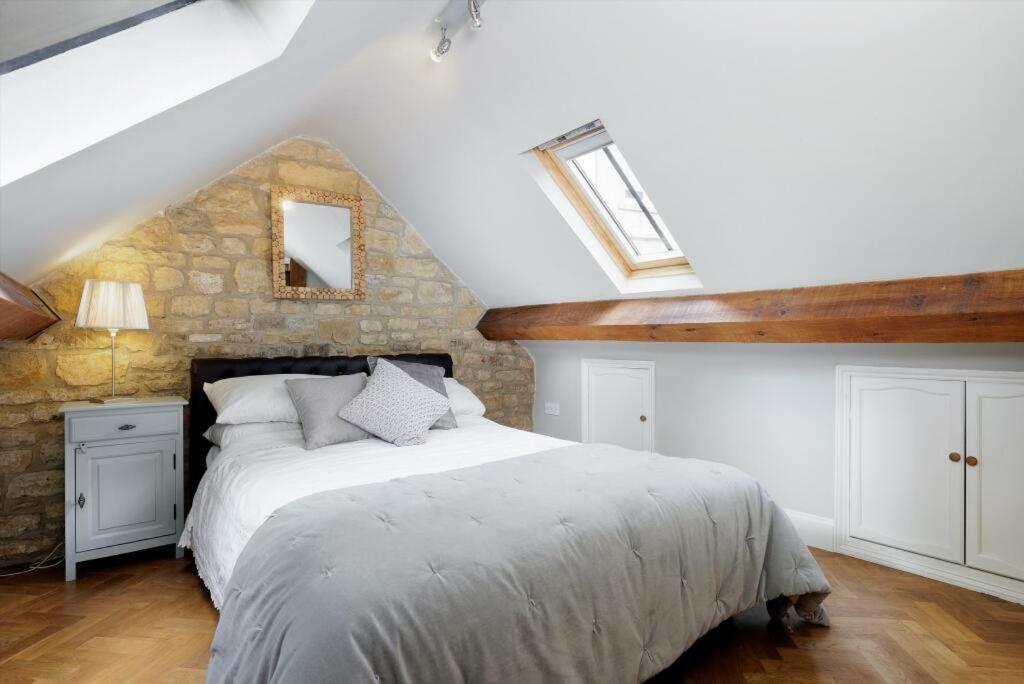 Fabulous Farmhouse in Hampshire