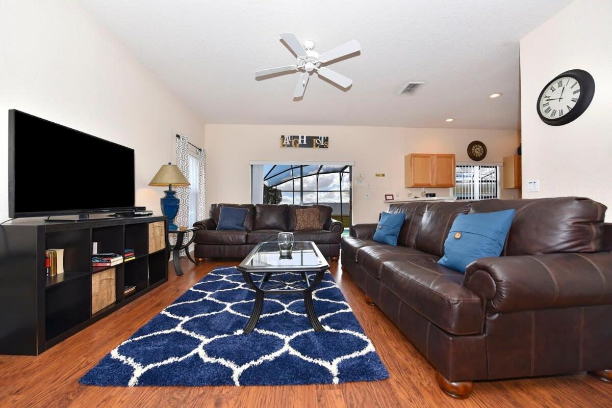 Cozy 5Bed High Grove Resort w Pool Spa Game Rm