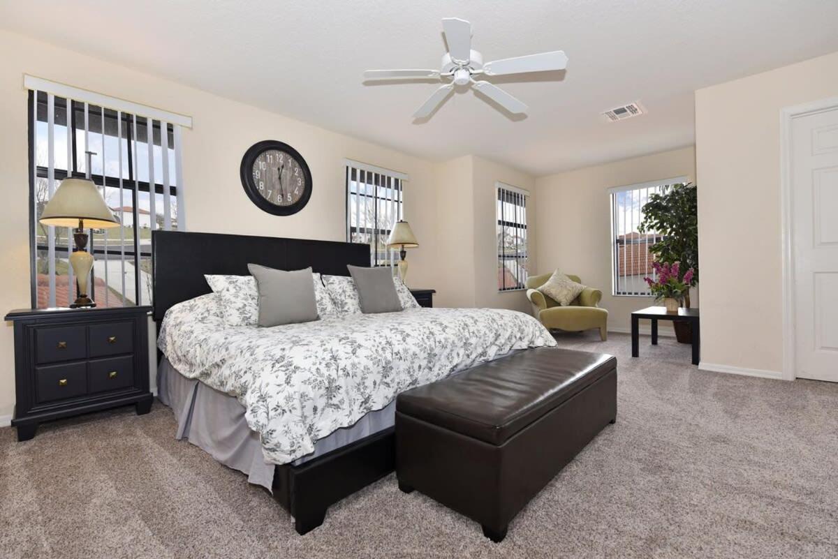 Cozy 5Bed High Grove Resort w Pool Spa Game Rm