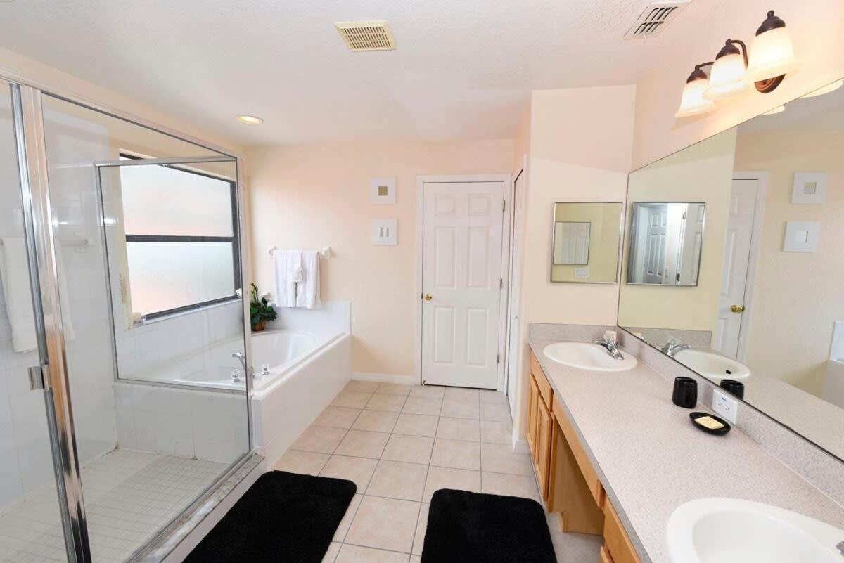 Cozy 5Bed High Grove Resort w Pool Spa Game Rm