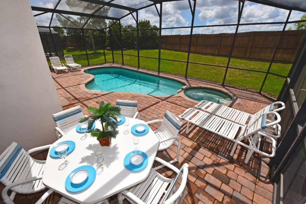 Cozy 5Bed High Grove Resort w Pool Spa Game Rm
