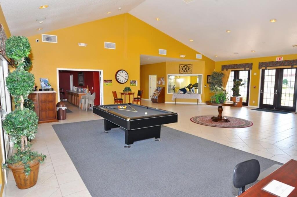 Cozy 5Bed High Grove Resort w Pool Spa Game Rm