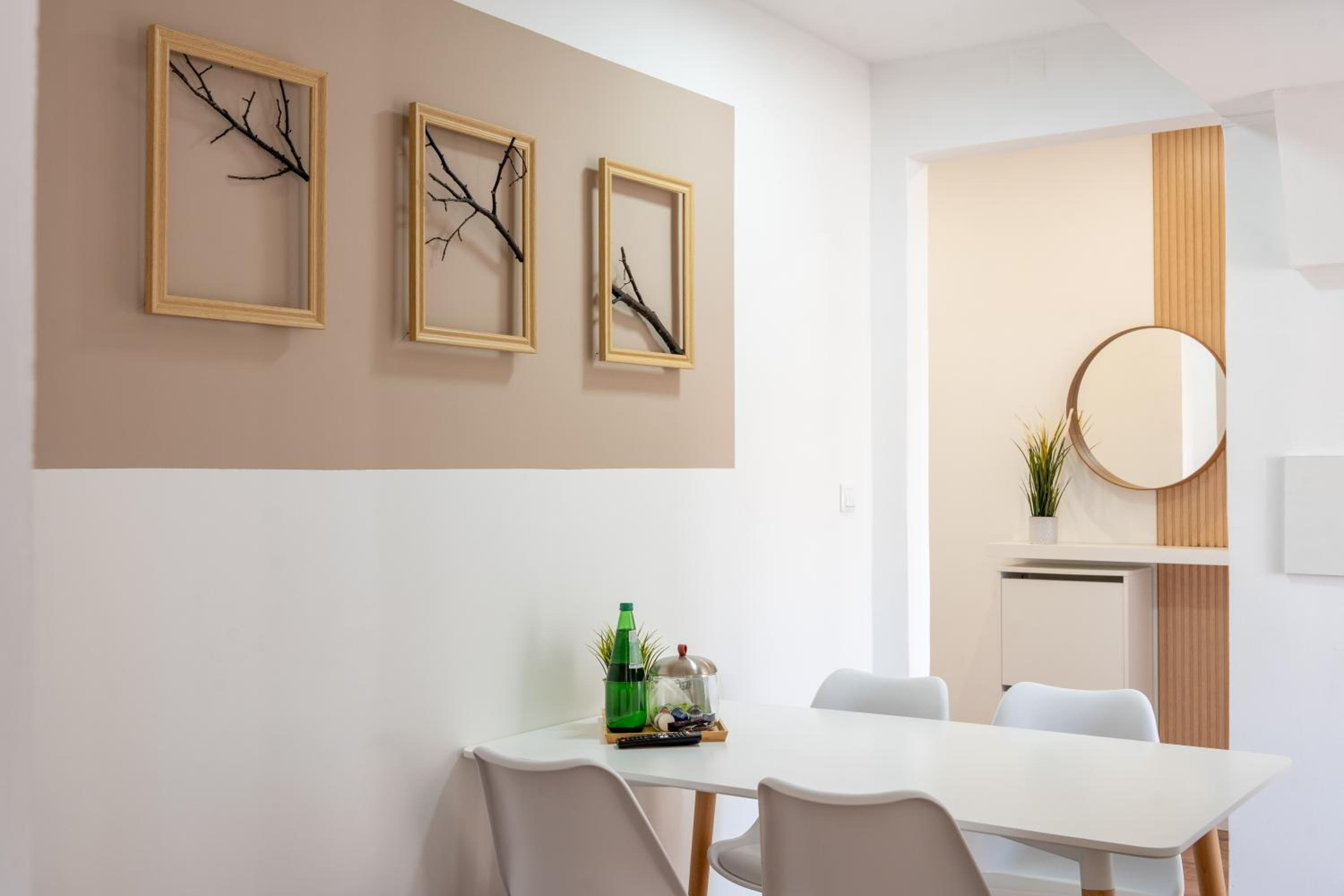 Alameda Apartments & Rooms