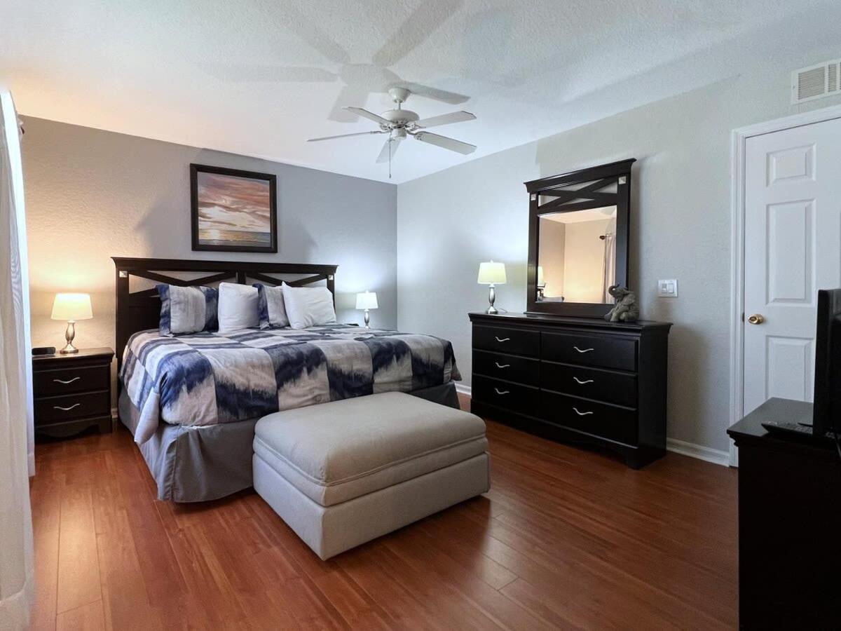 Spacious 4Bd TH Regal Palms 2530CA view 5