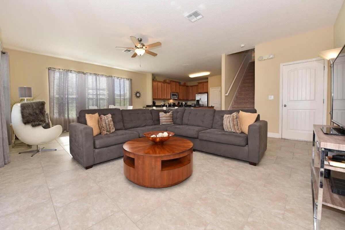 Meticulous 6Bd Spa Gm Pool Hm Solterra-4187OD view 2
