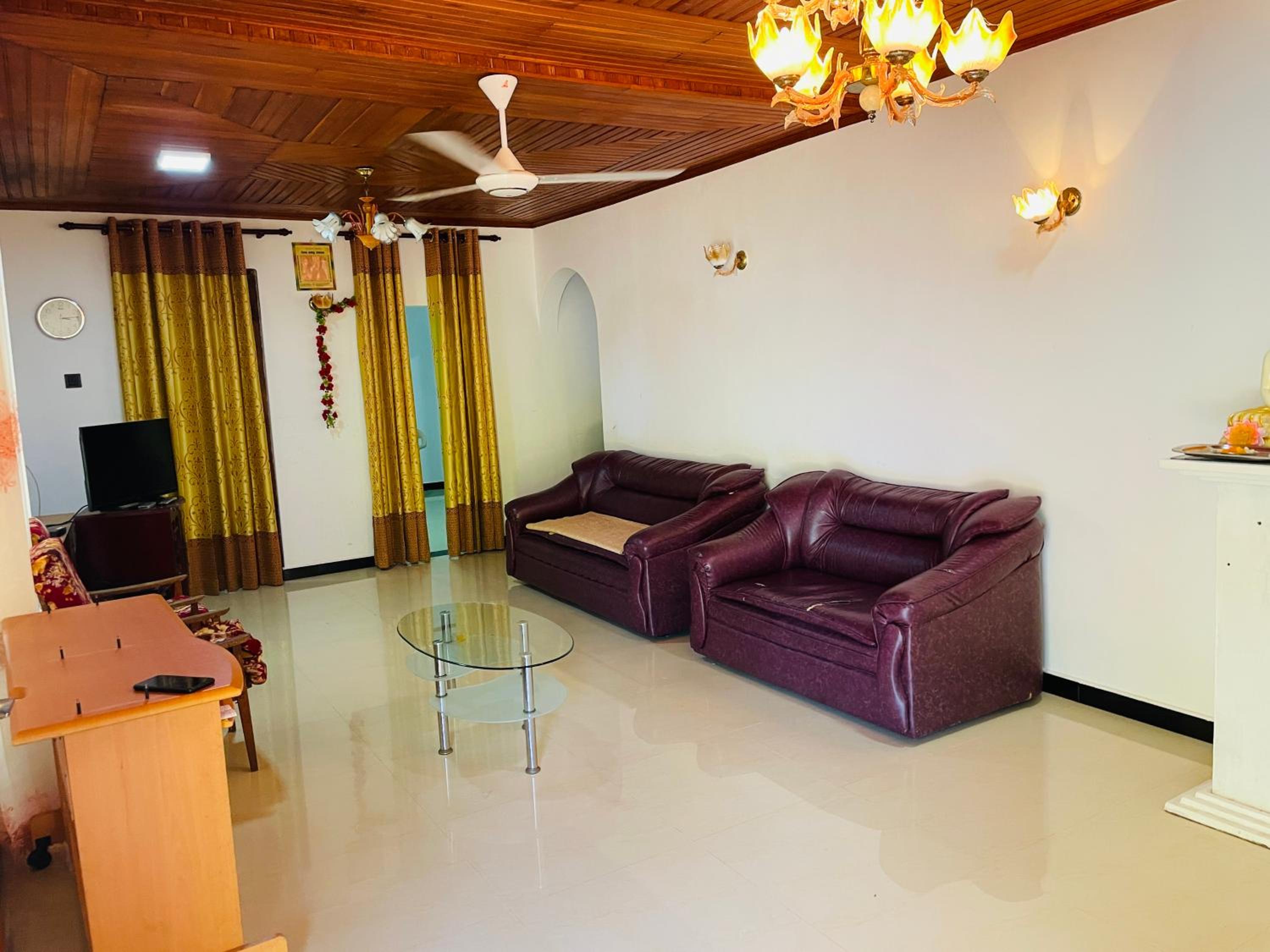 Sathsarani House