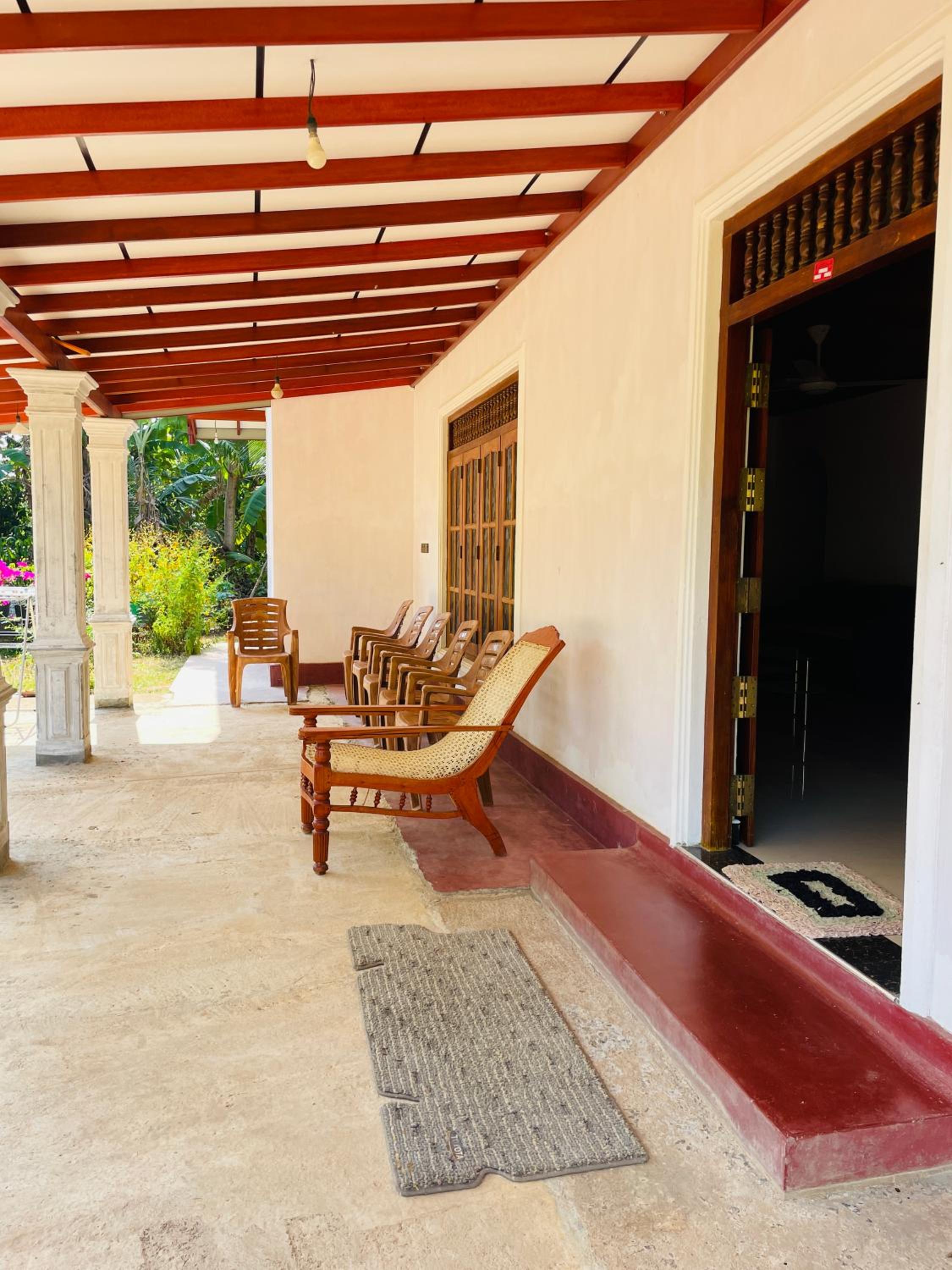 Sathsarani House