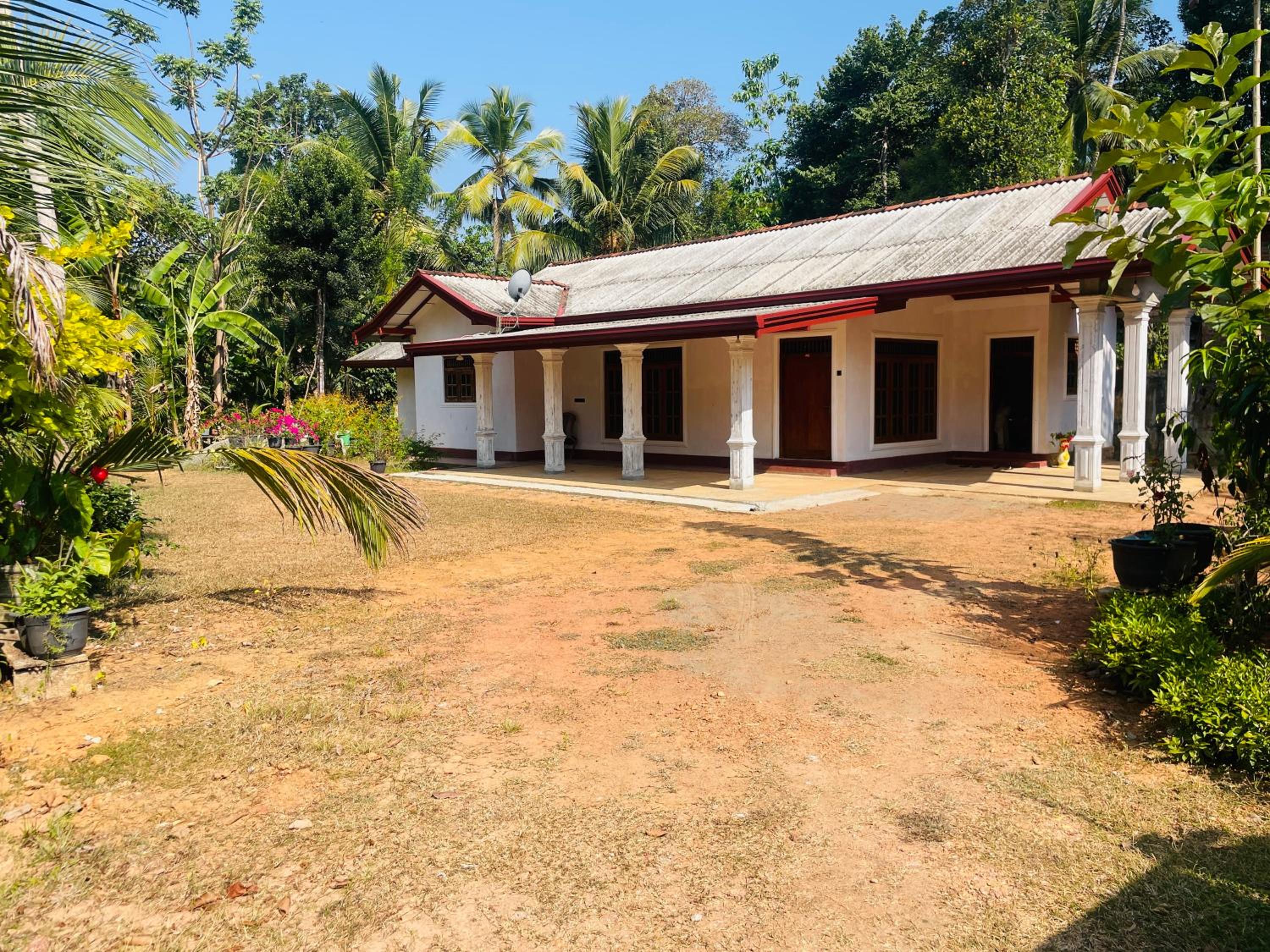 Sathsarani House