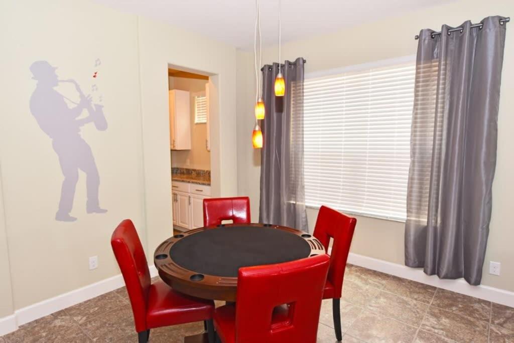 Star Wars Themed Game Room & More-Watersong394OC