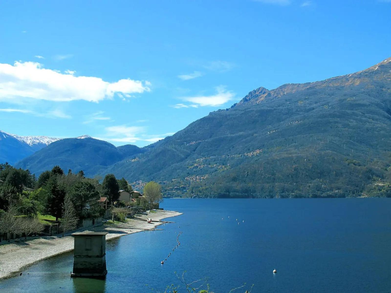Villa Golden Lake 1 - just few steps from the lake view 5
