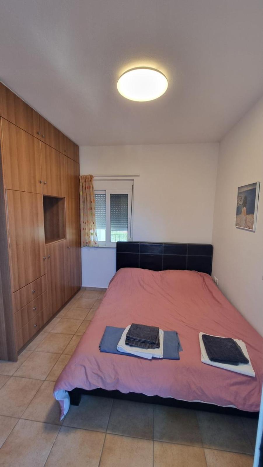 Apartment in Theologos