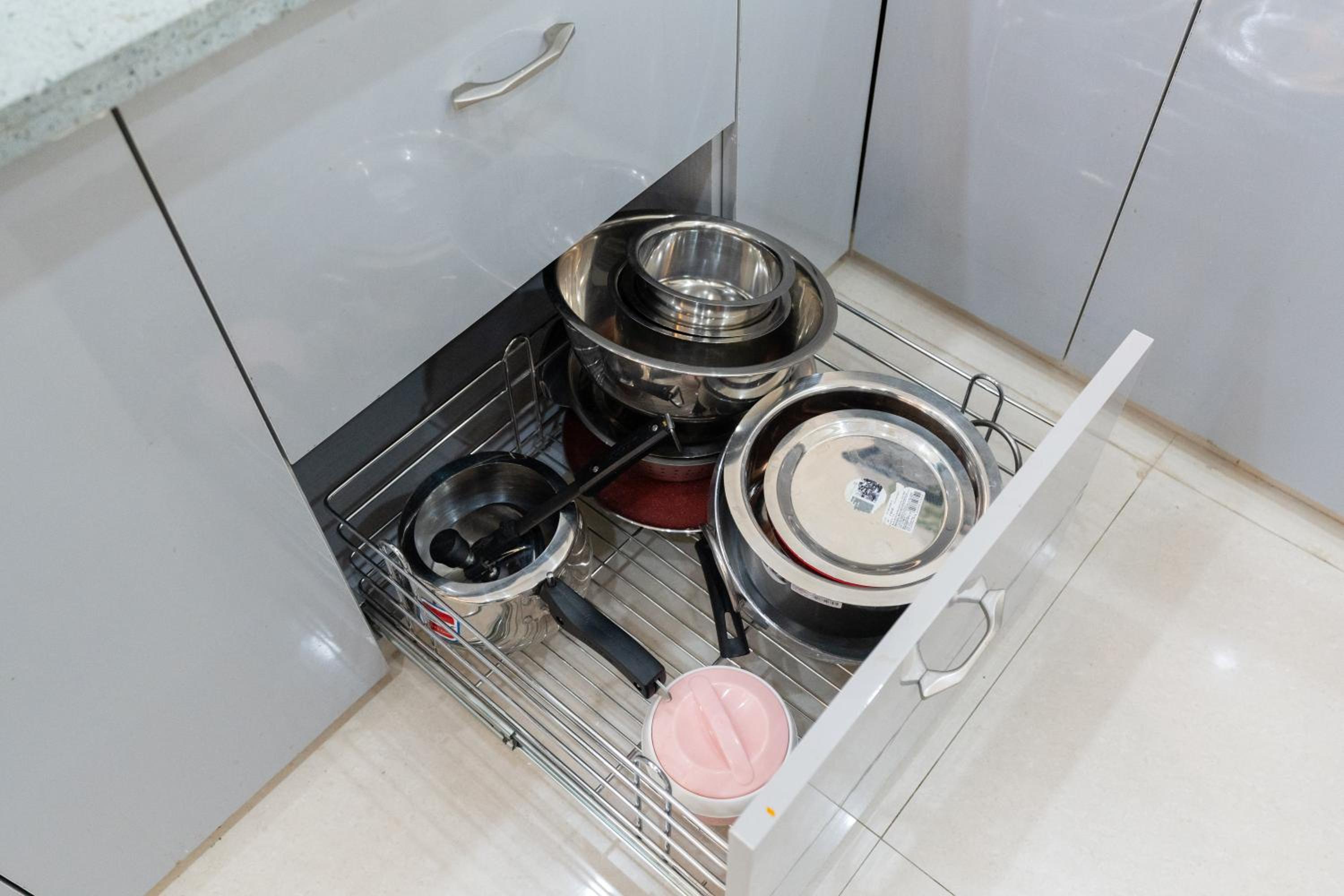 Homlee-Vasundhara 3BHK Flat- kitchen-Parking-Lift view 3